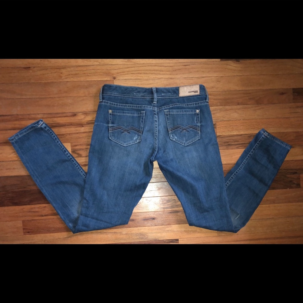 AE Jeans